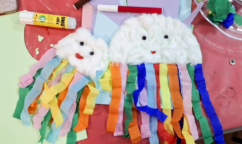 פעילות יצירה במרכז הנוער עתלית