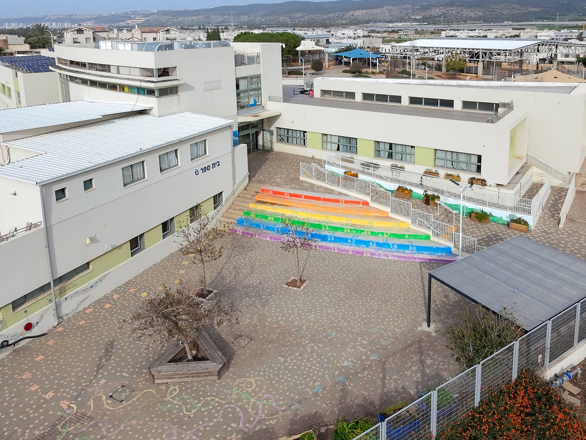 בית הספר משעולים בעתלית