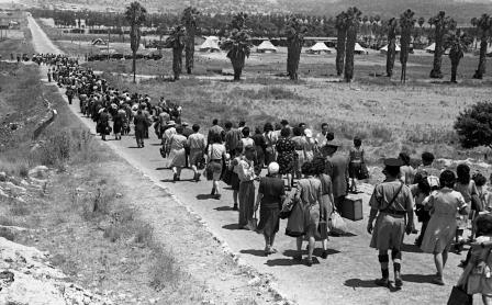 בדרך למחנה בעתלית (קרדיט: הארכיון הציוני המרכזי) בדרך למחנה בעתלית (קרדיט: הארכיון הציוני המרכזי)